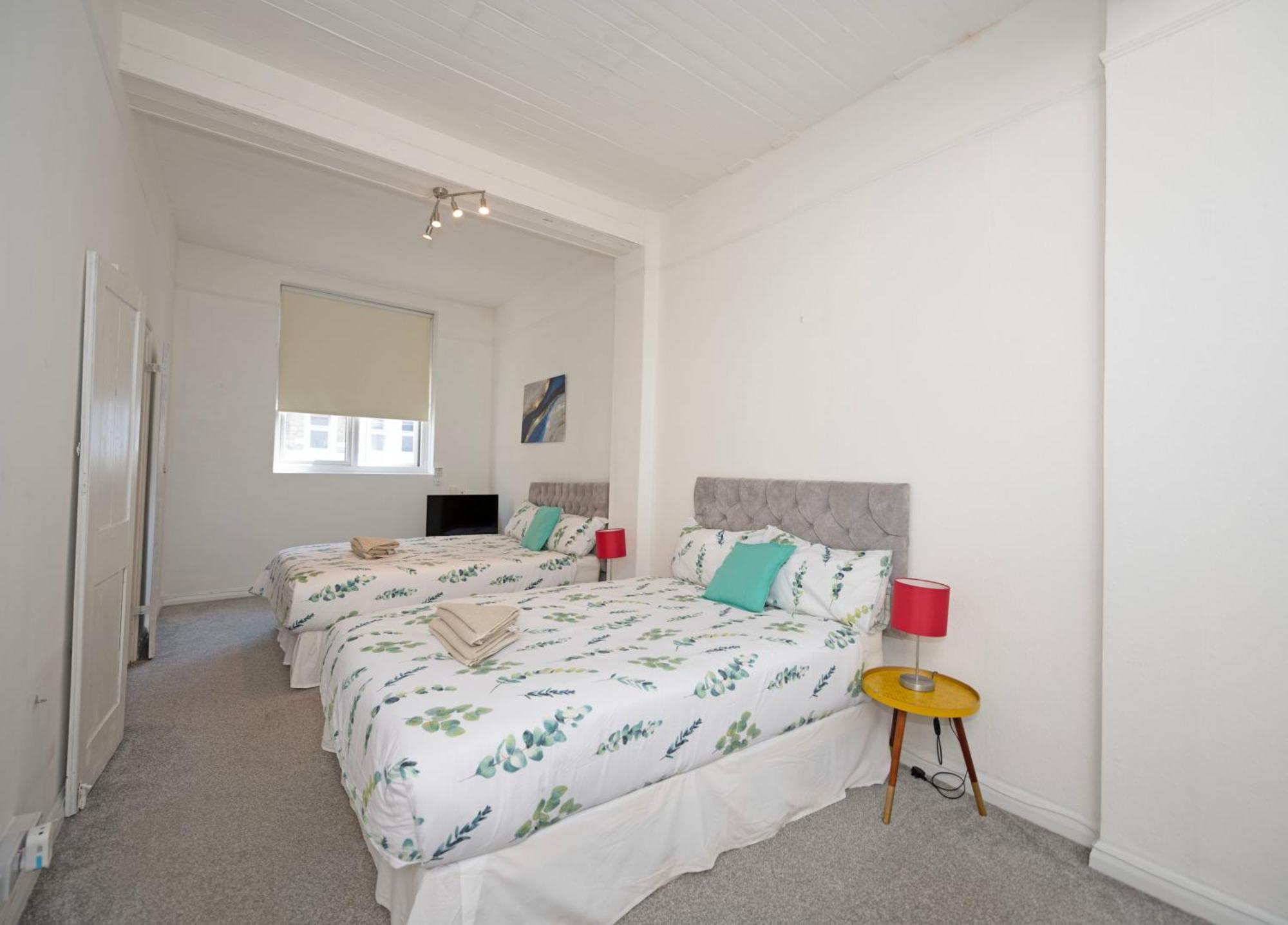 Flat In Clapham Budget Friendly Stay ลอนดอน ภายนอก รูปภาพ